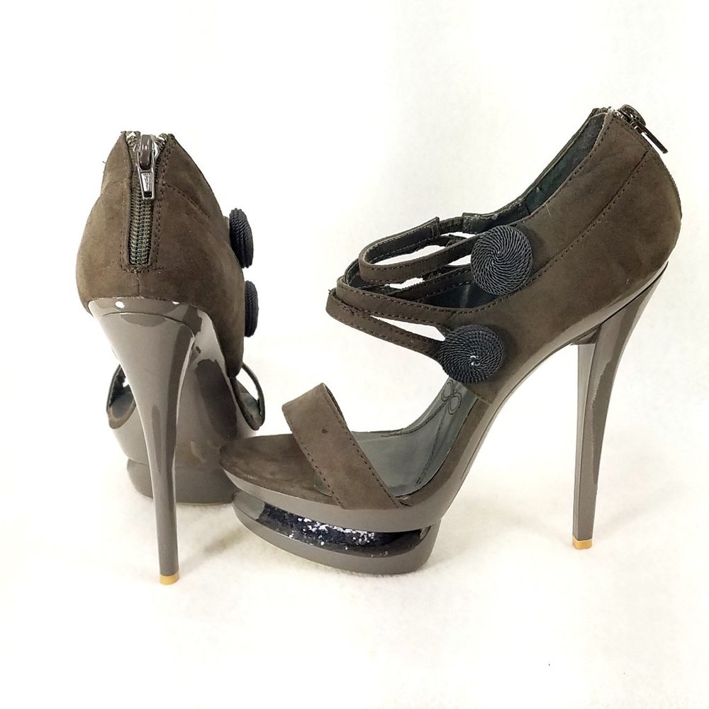 Platform High Heels - Picture 4 of 8